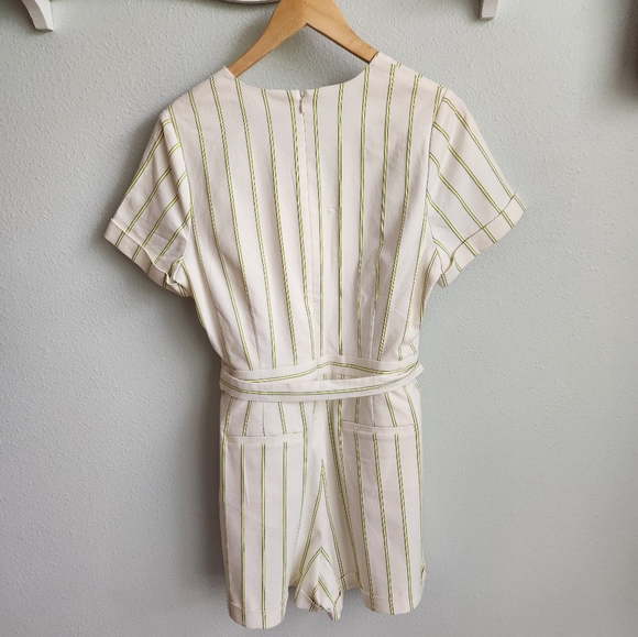 Banana Republic ivory striped twill romper 10 - Picture 3 of 6
